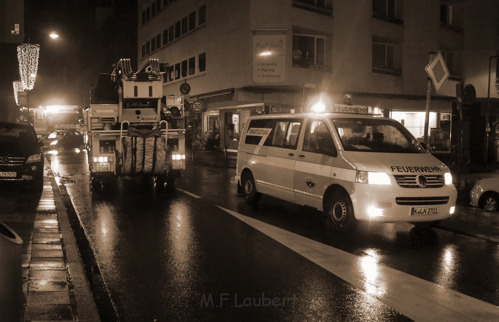 Feuer 3 Zum Treppchen Koeln Rodenkirchen Kirchstr Steinstr P184.JPG - Miklos Laubert